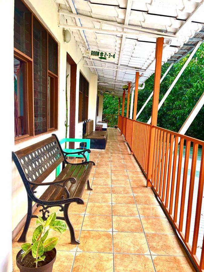 Hostel Nationalpark Manuel Antonio Exterior foto